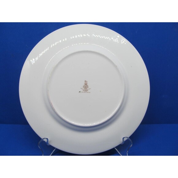 Royal Doulton Biltmore Fine Bone China 8" Accent  Plate EUC - Picture 4 of 7